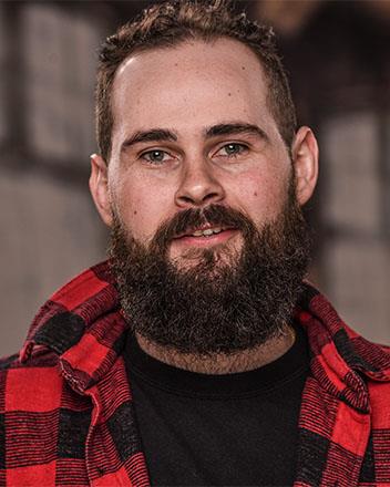 Joshua Bishop headshot